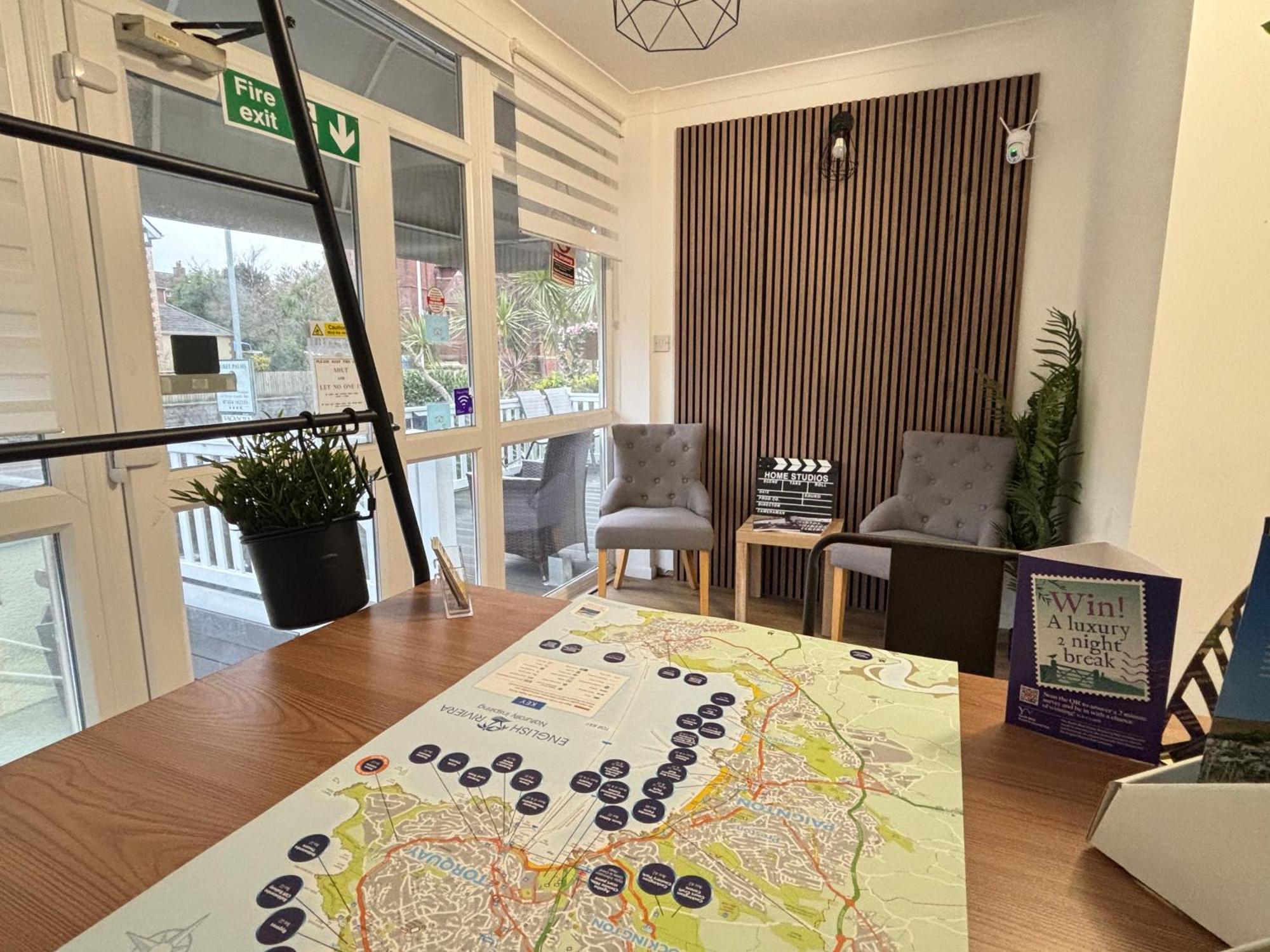 פיינטון Three Palms Hotel מראה חיצוני תמונה